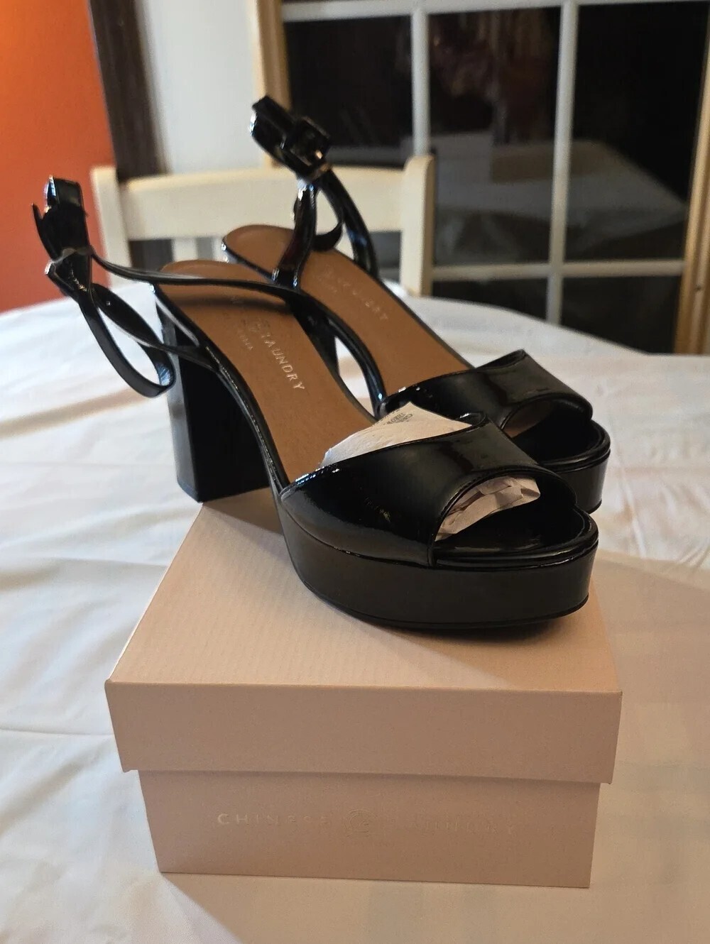 Chinese Laundry Theresa Patent Platform Heels Black Size 9 NIB Y2K Party - Picture 9 of 13